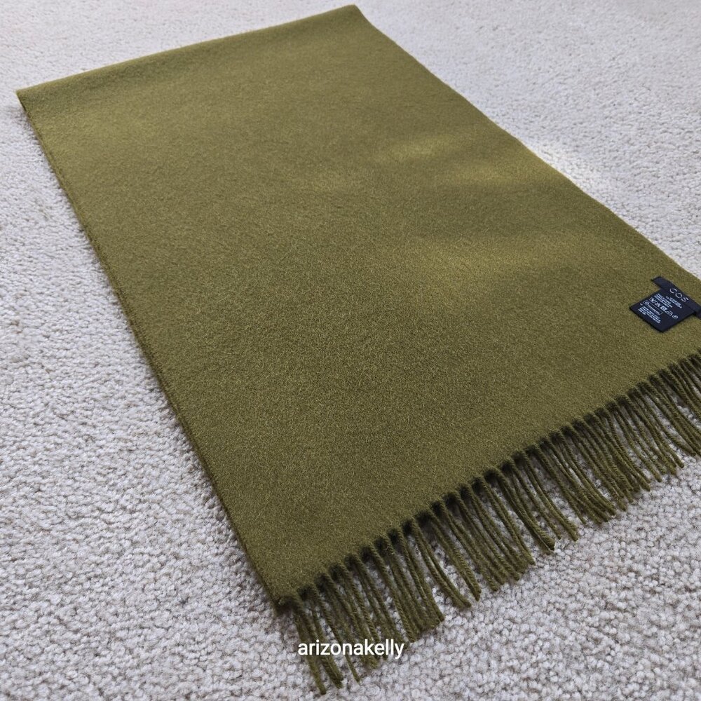 COS Wool Scarf Green Fringe Oblong - Picture 10 of 12